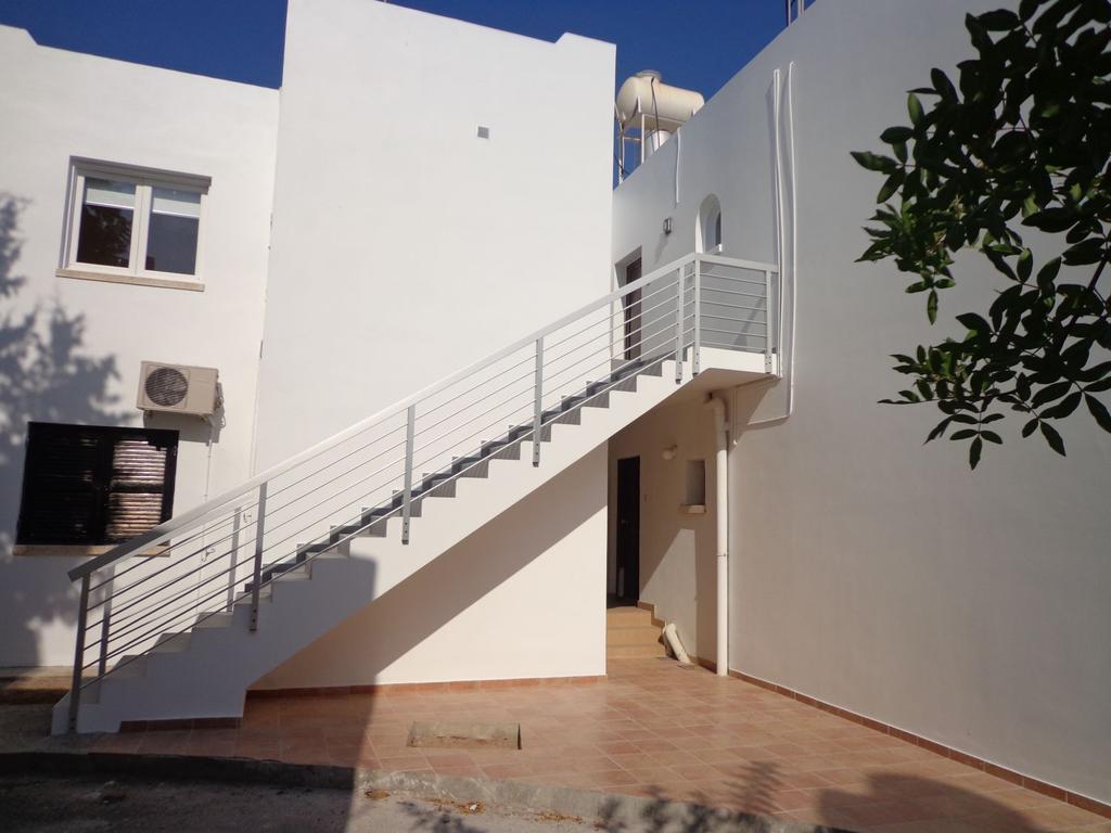 Katalimata Court Apartamento Agia Napa Exterior foto